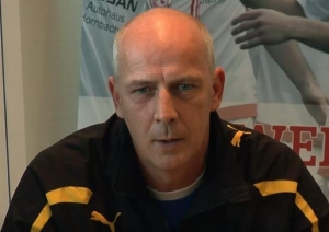 爱奇艺篮球-巴斯勒：拜仁不该迫于外界压力让穆勒首发，他替补出场更有威胁